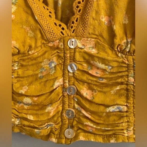 Urban Outfitters Yellow Floral Festival Flirty Button Down Halter Crop Top - Picture 4 of 8